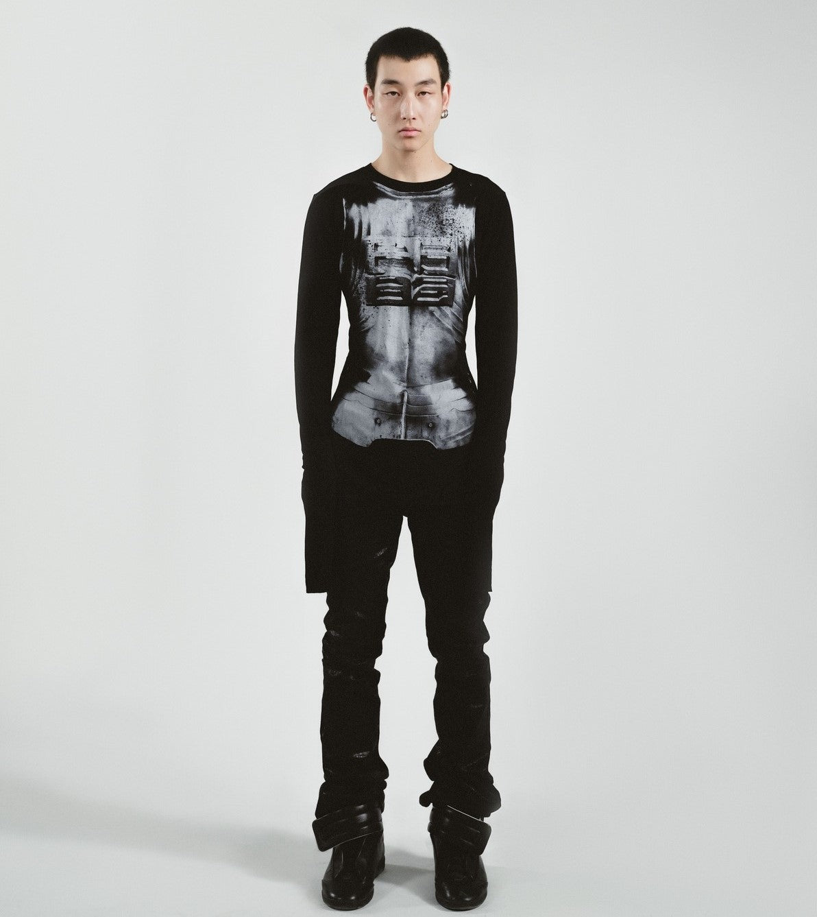 WONDEMON SWEATER